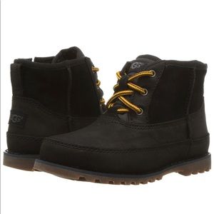 UGG Kids Bradley Boots Size 9 Toddler